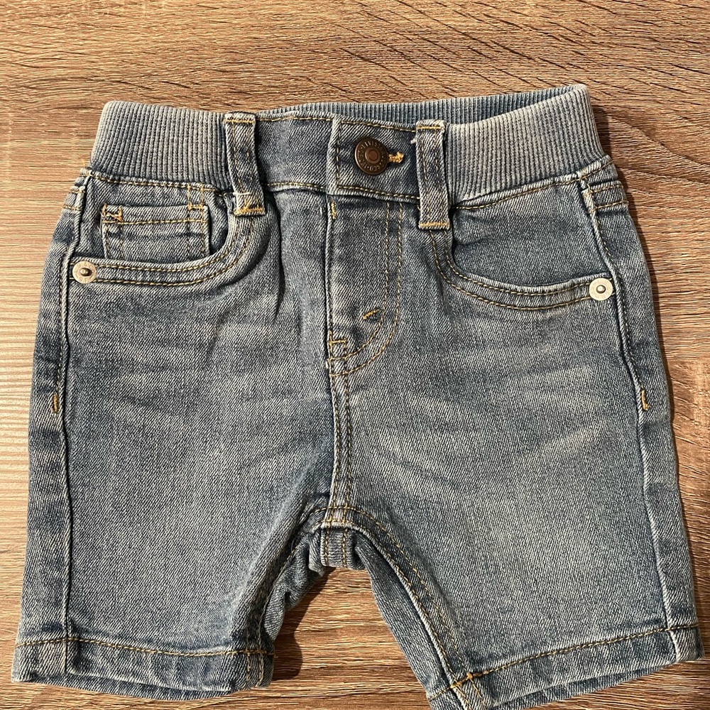 Levi’s Denim Shorts 18 months